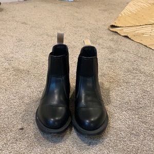 Doc Martens Chelsea Boots